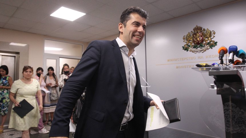 Кирил Петков не изключи възможността да участва във втори служебен кабинет