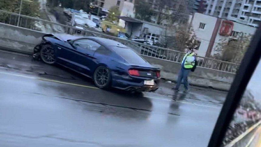 Катастрофа на Цариградско шосе блокира движението в София