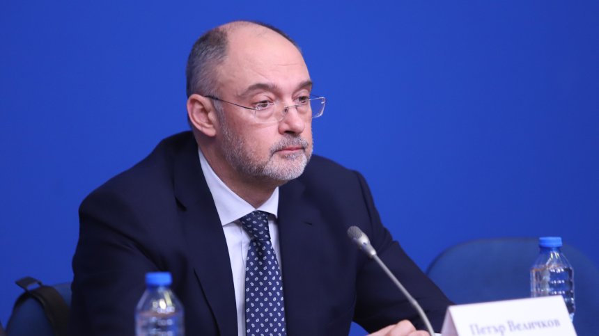 Петър Величков води паралелния конгрес на БФС, обяви дневен ред с 10 точки