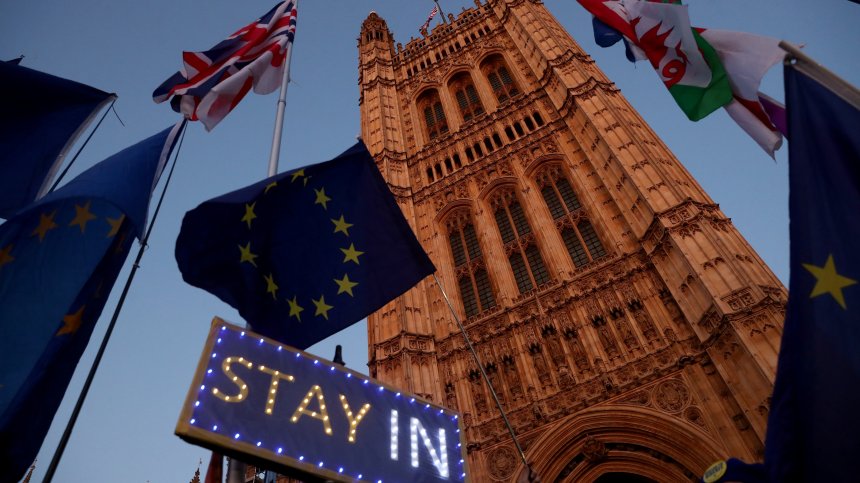 Ще излязат ли? ЕС прие да отложи Brexit до 31 януари