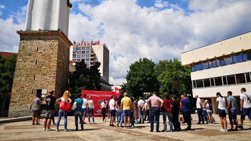 Ботевград на протестни шествия срещу шума от АМ "Хемус"