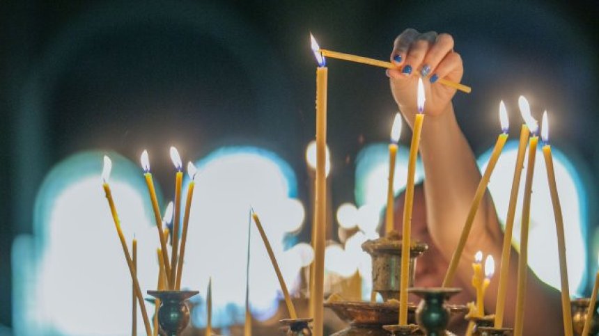 На 5 април отбелязваме Възхвала на Пресвета Богородица