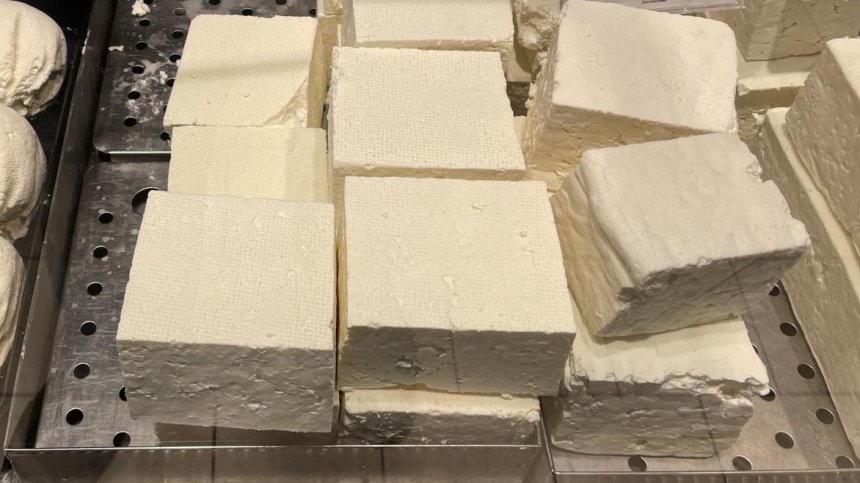 ЕК одобри защитеното наименование на българското саламурено сирене 