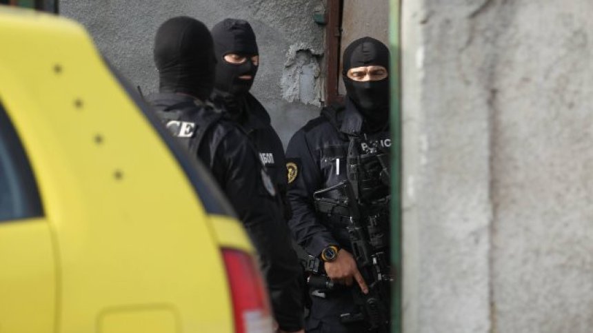 Акция  на ГДБОП в Плевенско заради трафик на просяци към Швейцария