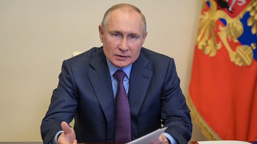 Колко заработи Путин през 2020 година?