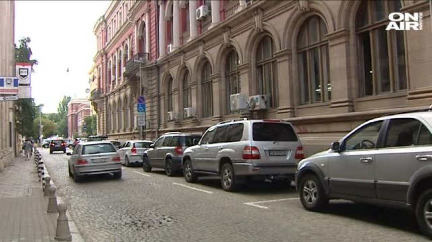 ЧСИ продава сградата на БДЖ