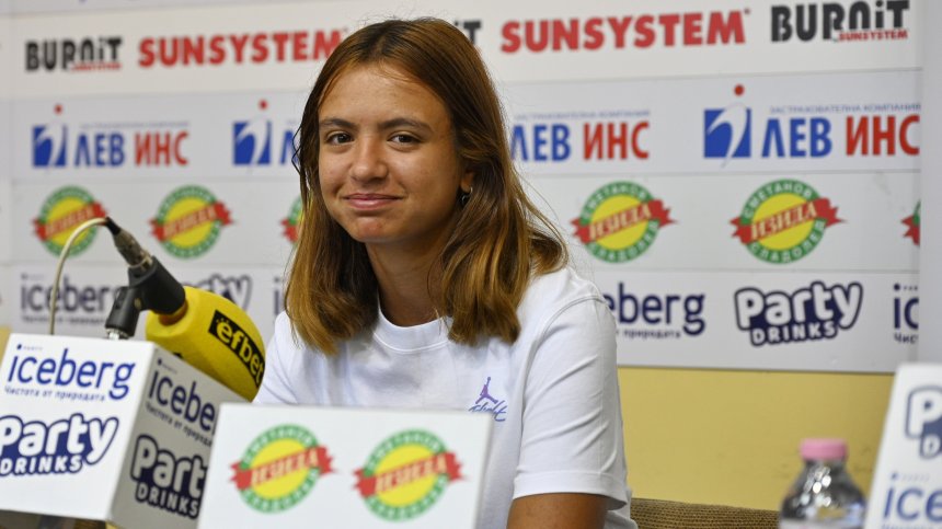 Голям успех! Ива Иванова е на полуфинал на Australian Open