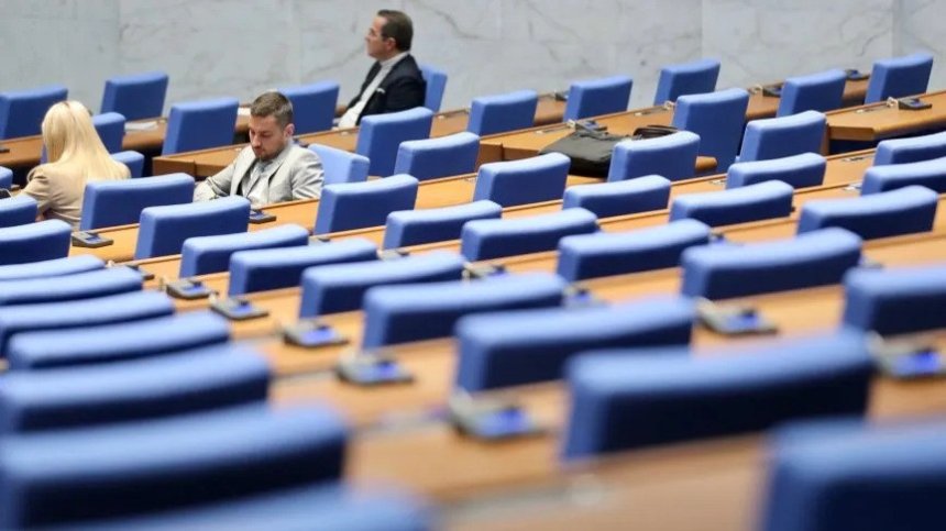 Провали се и вторият опит за извънредно заседание за "петричкия Ескобар"