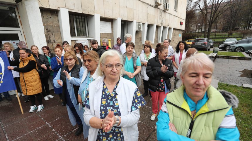 Невероятно много пари за здравеопазване, което става все по-некачествено