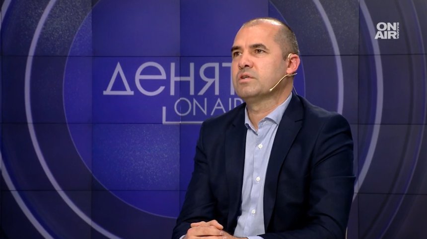 Дечев, БСП: Радев постави разделителни линии, той изведе ПП на политическата сцена