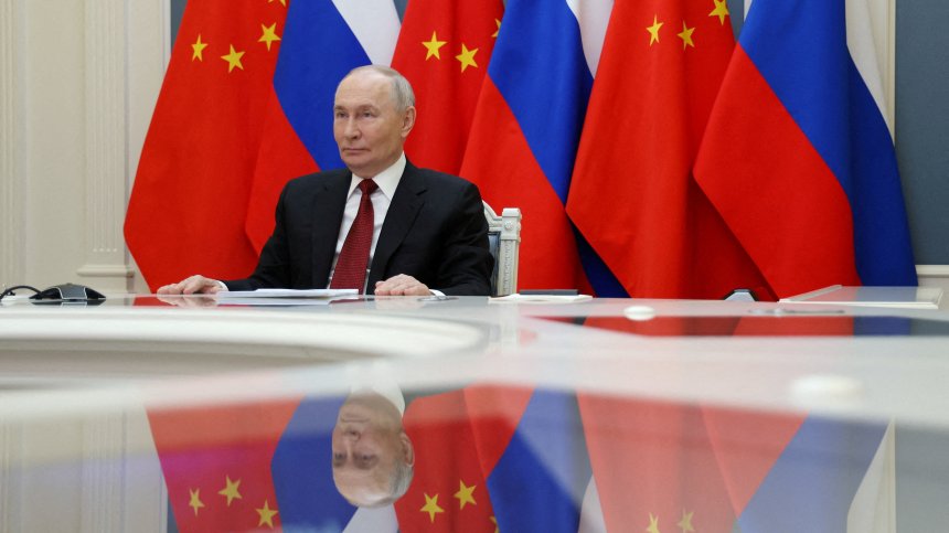 Путин: Младите учени са ключът към бъдещето и просперитета на Русия
