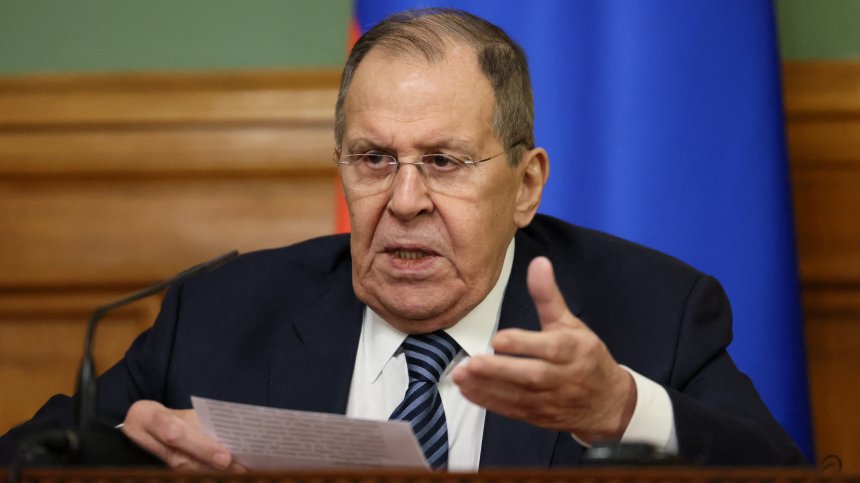 Лавров: Украйна е пешка на Запада