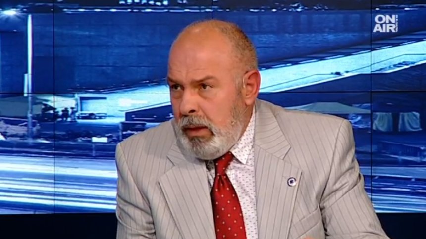 Никой не се интересува от Сирия, всеки гледа да вземе парче от пая, твърди дипломат