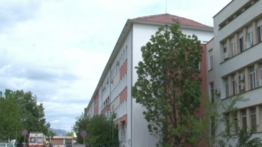 Директорът на болницата във Враца подаде оставка след масовото напускане на лекари