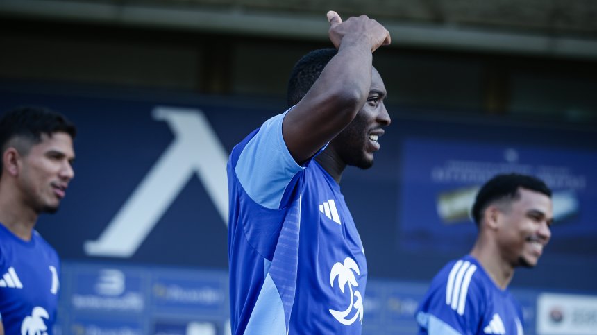 "Левски" затваря важен мач извън терена - уреди дълга си за Сектор А