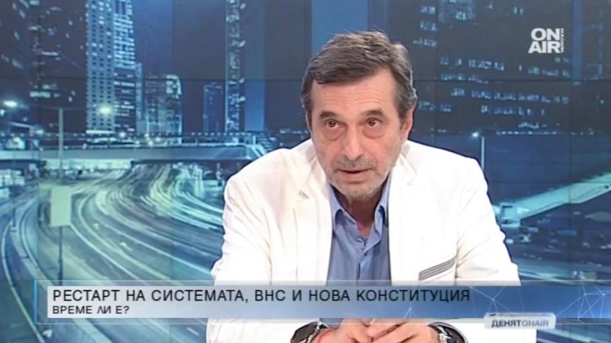 Димитър Манолов: Намаляването на народните представители е чутовна глупост