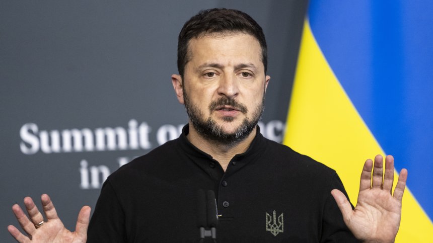 Зеленски: Няма ефект от ATACMS, без разрешение да поразяват летищата на Русия