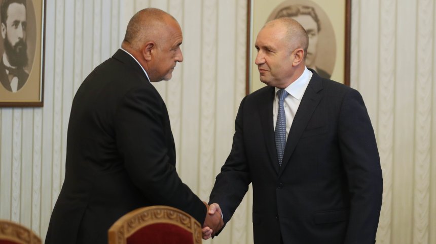 Президентът Радев връчва първия мандат за съставяне на кабинет на ГЕРБ-СДС