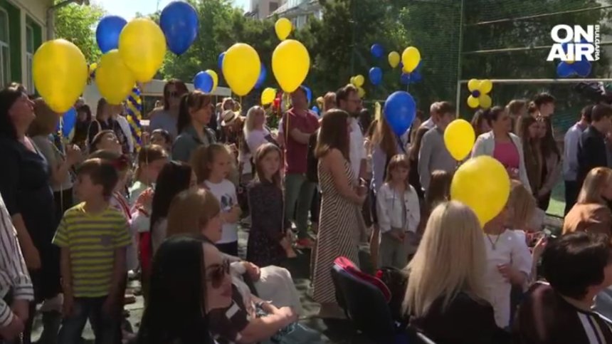 Откриха първото училище за украински деца у нас