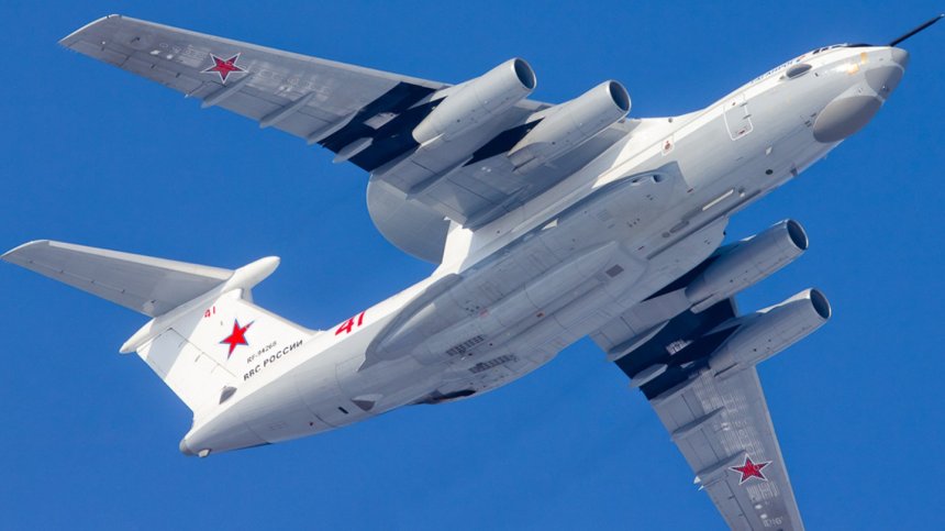 Украйна удари с дронове руската авиобаза Таганрог, пламна стоянка до редките А-50У