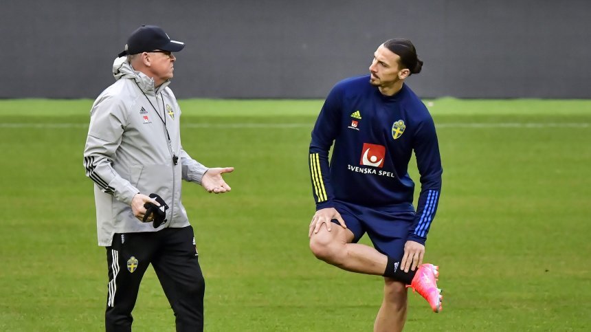 Ибрахимович пропуска поне 2 мача с контузия на коляното