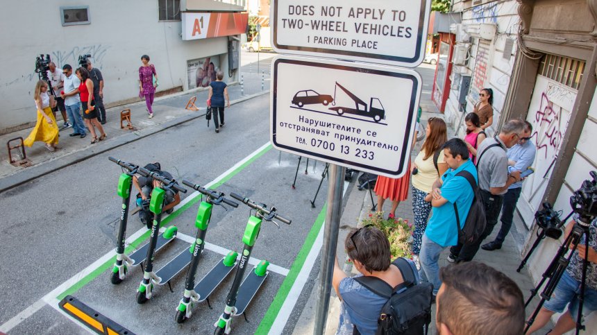 Фатални случаи с тротинетки: Чия е вината - на водачите или в инфраструктурата