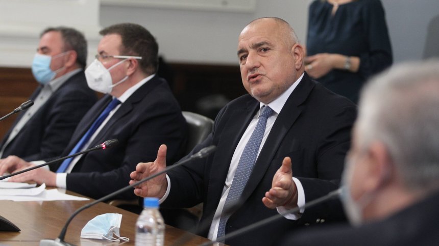 Борисов: Пускайте "зелени коридори", на ден да се ваксинират минимум 10 хил. души