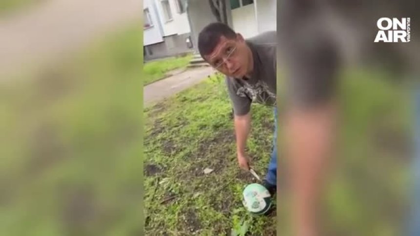 Мъж размаха нож на площадка и разпори топка на деца в квартал "Гоце Делчев"
