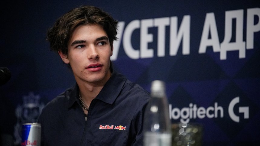 Никола Цолов: На пистата няма приятели, сложиш ли каската - искаш да победиш