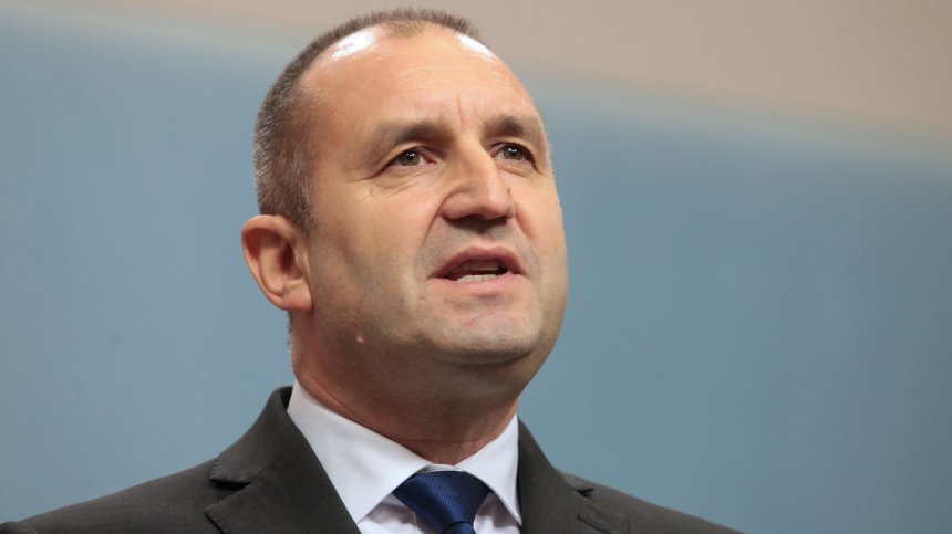 Радев за СРС-тата: Всички самовнушения се опровергаха