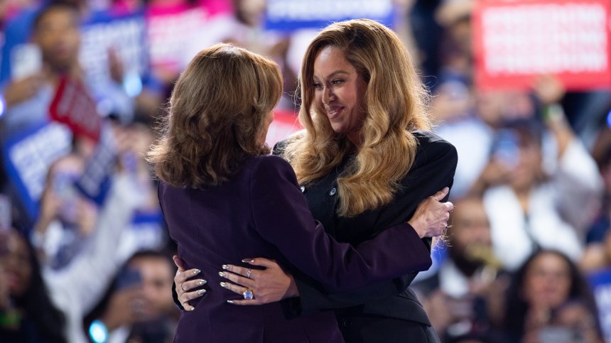 Тръмп vs Бионсе: Звездата взела $11 млн. от Камала Харис, но не изпяла нито една песен