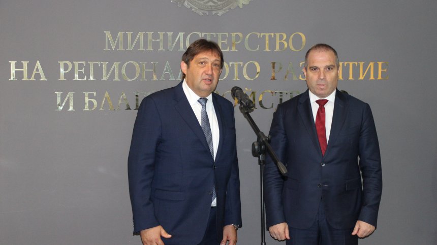 Министър Шишков: Властта е знаела за забавянето на строежа на интерконектора с Гърция