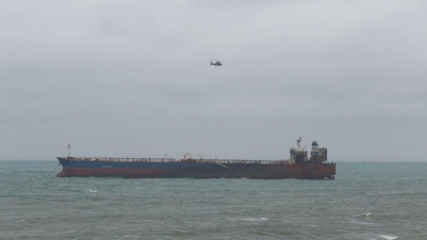 Изтеглянето на танкера Kairos край Ахтопол ще струва 1,2 млн. лв.