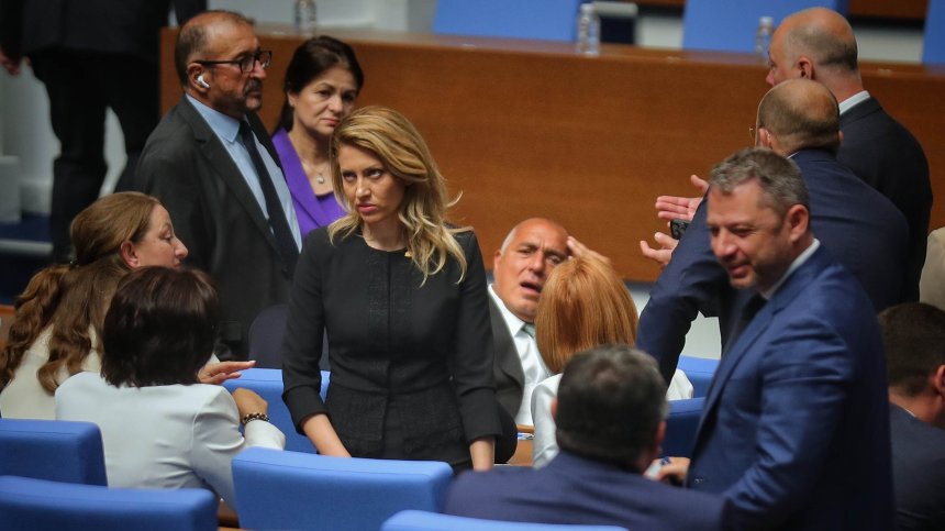 БСП решава дали Рая Назарян да замени Киселова като председател на НС