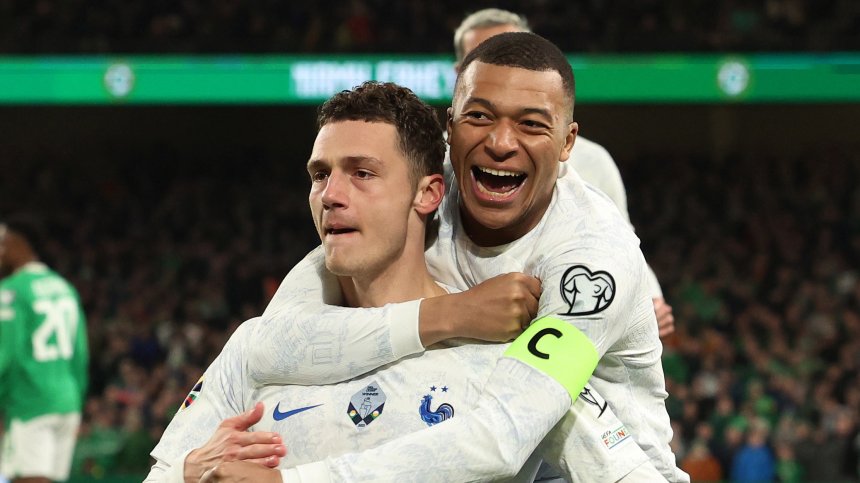 Франция взе своето при гостуването на Ейре след снаряд на Павар