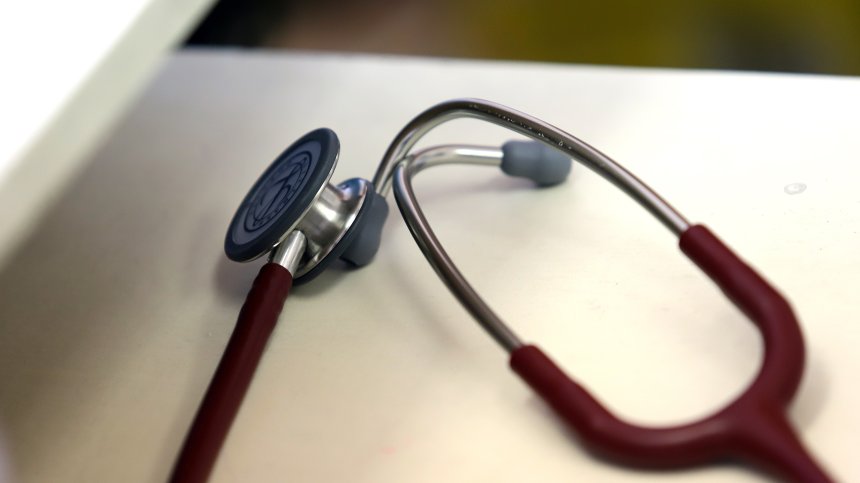 Общо три медицински сестри посещават 17-те села на община Бобов дол