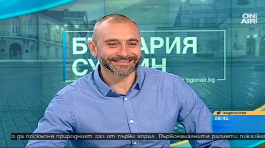Калин Вельов в политиката и музиката