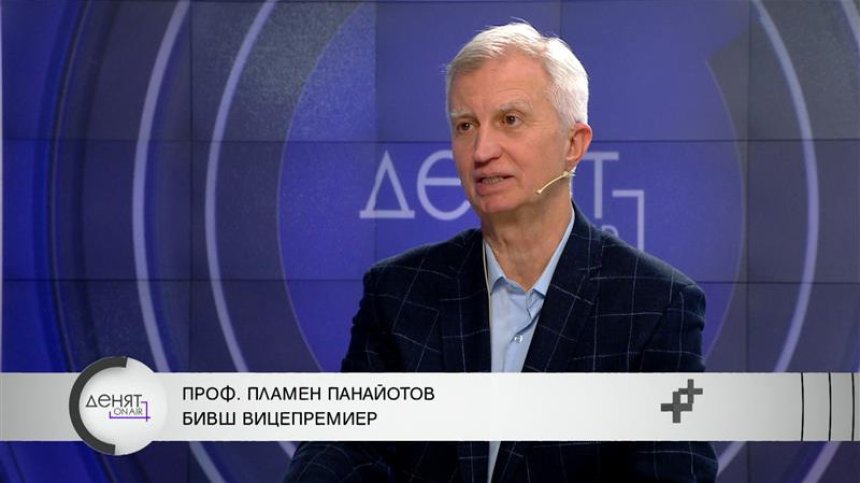 След оставката на Радев: Политическият проект и предизвикателствата пред страната