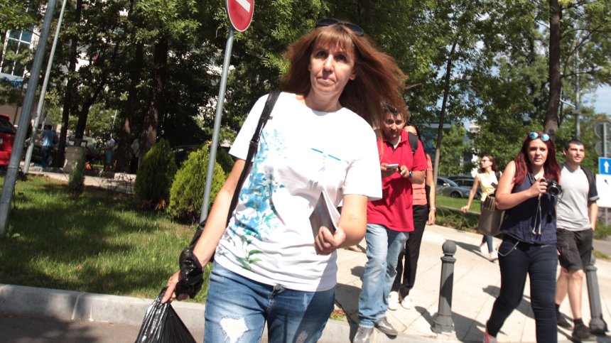 Протест срещу дисциплинарното уволнение на медицинската сестра Мая Илиева