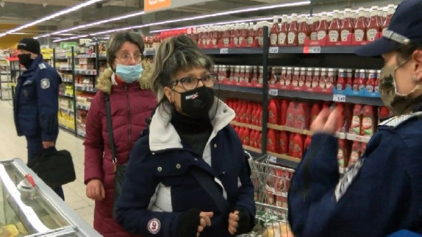 Строг контрол в Бургас: Проверки за маски в транспорта и магазините
