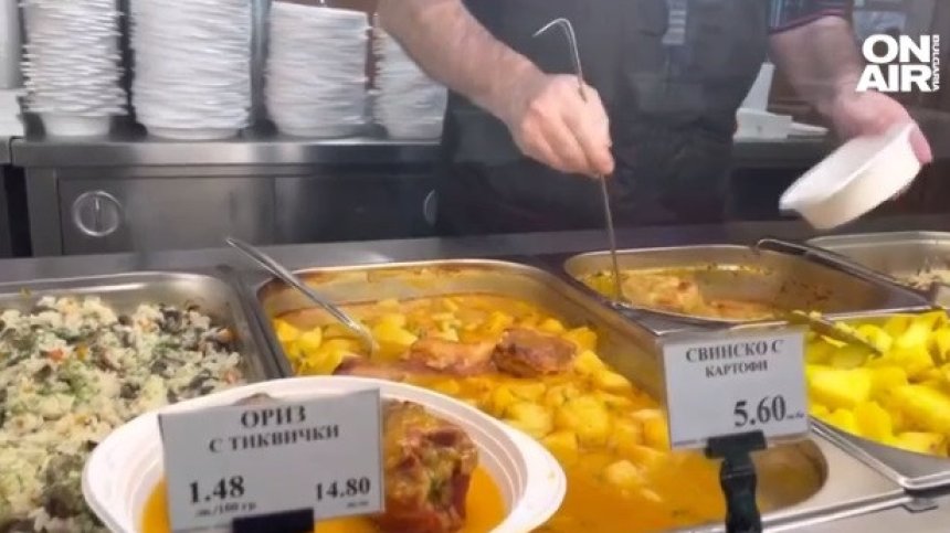 В кой стол храната е по-евтина - студентския или депутатския?