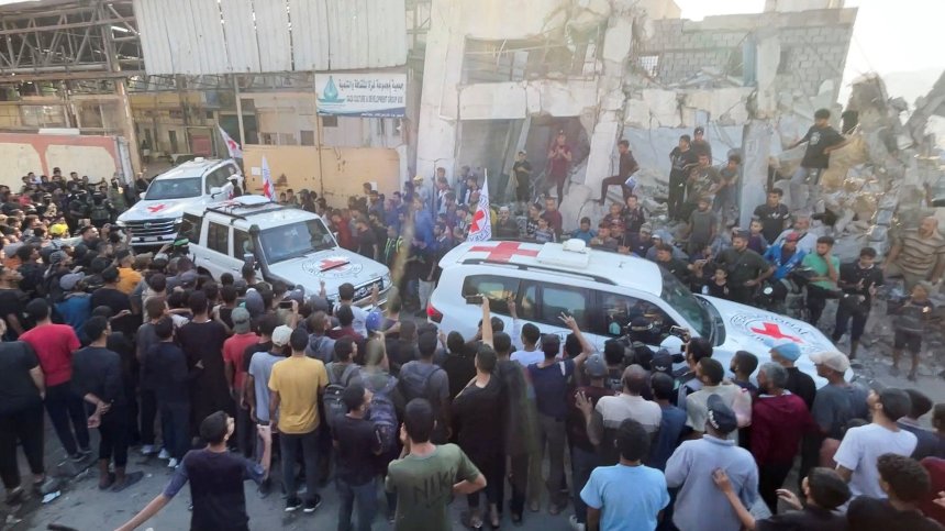 "Хамас" освободи първата група заложници от Газа