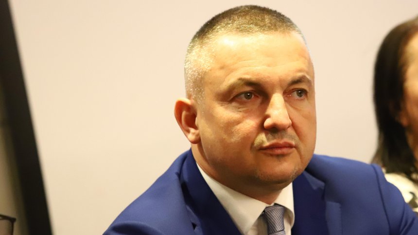 Портних и Стоян Пасев се сдобиха с обвинения от Европрокуратурата