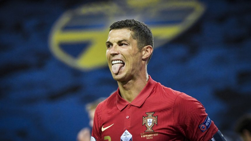 Скандал с Роналдо: Нарушил ли е коронамерките?