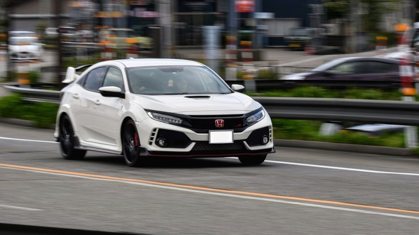 Honda изтегля 2,6 млн. автомобила заради дефект с горивните помпи
