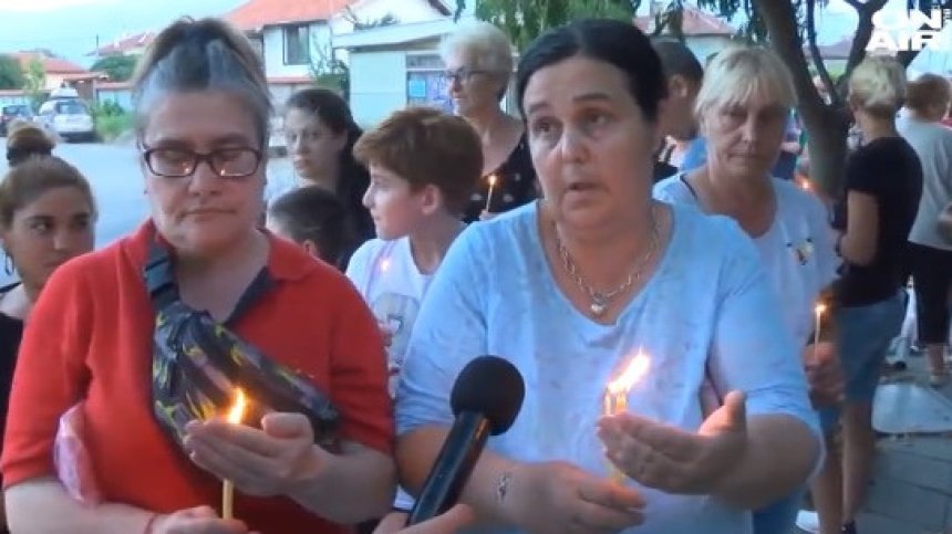 Протест в пазарджишкото село Братаница след смъртта на 8-годишно момиченце