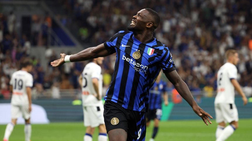 "Интер" разгроми "Аталанта" с 4:0 с първо попадение от автогол в 3-ата минута