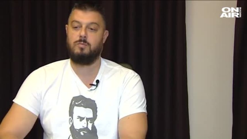 Политическо кабаре: Показа ли "срамните болести" на прехода партията на Слави?