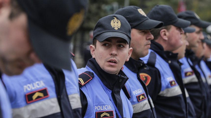 Мъж уби съдия в сградата на Апелативния съд в Тирана