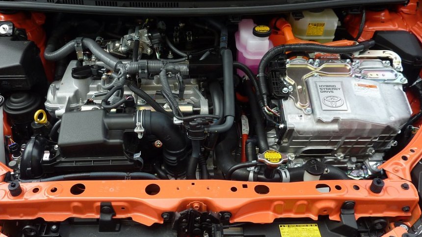 Заради дъждовете: Toyota спира работа 